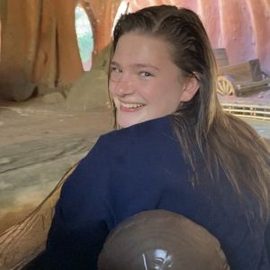 Meet your Posher, Abby